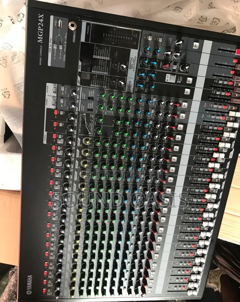 Yamaha Mgp 24x 24-channel Mixer With Effects