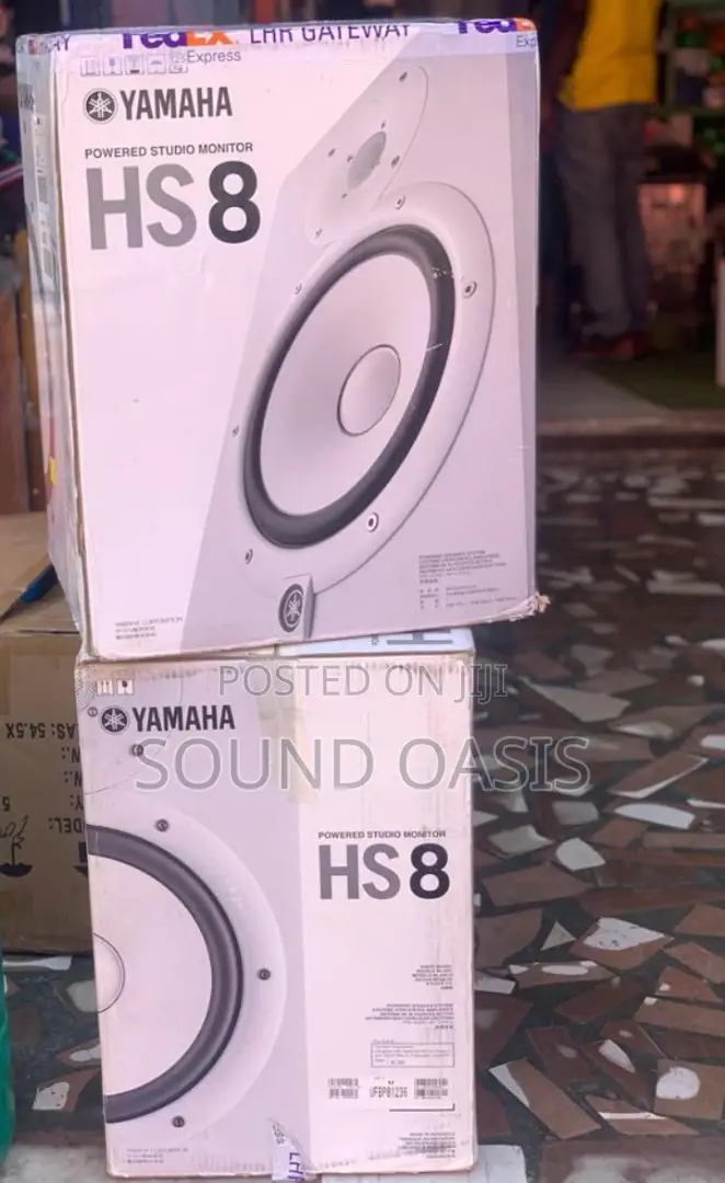 Hs8 8" Powered Studio Monitor (Pair)