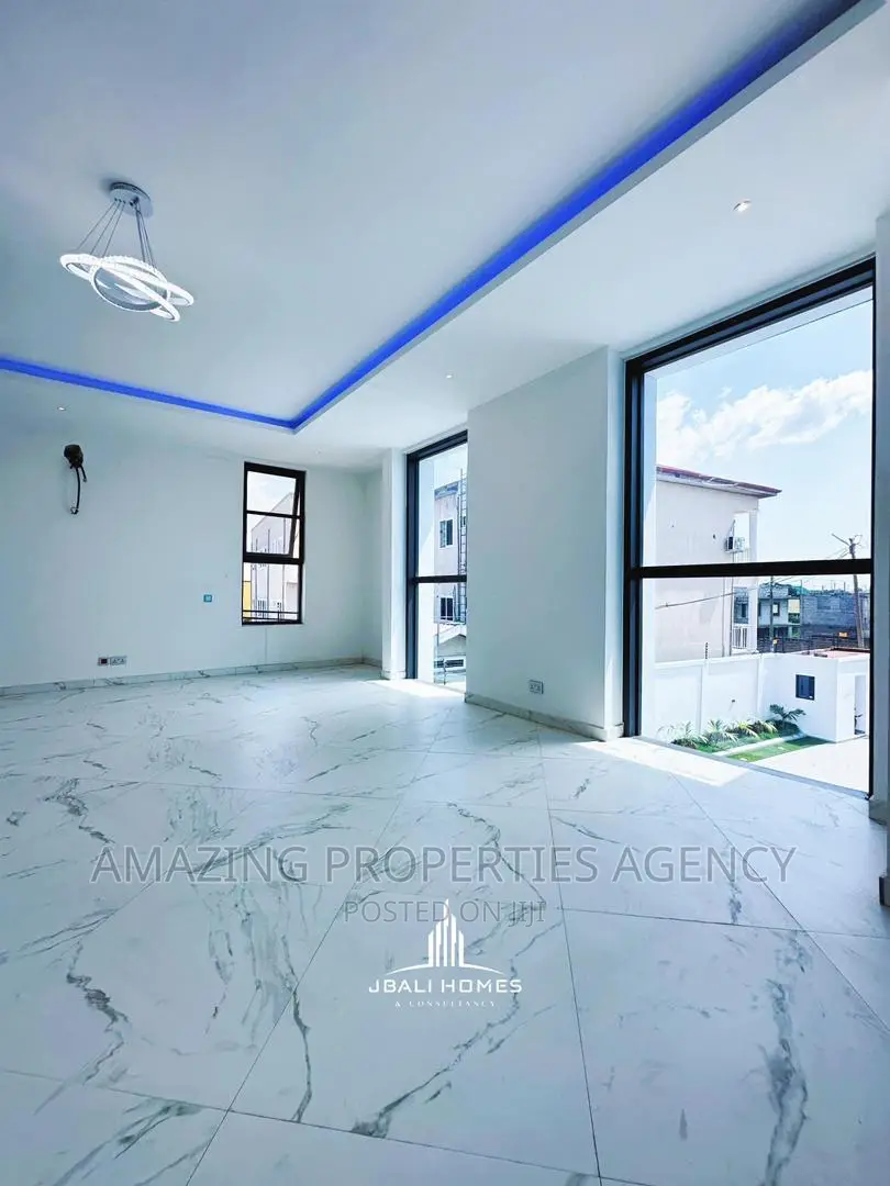 4bdrm House in East Legon for sale