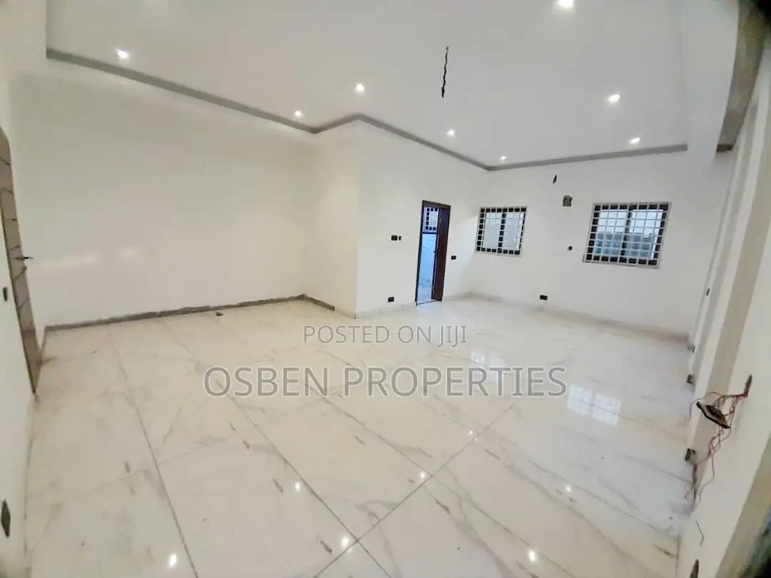Furnished 8bdrm Mansion in Pleasant Properties, East Legon for sale