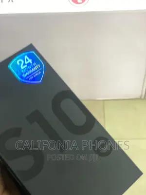 New Samsung Galaxy S10e 128 GB Black