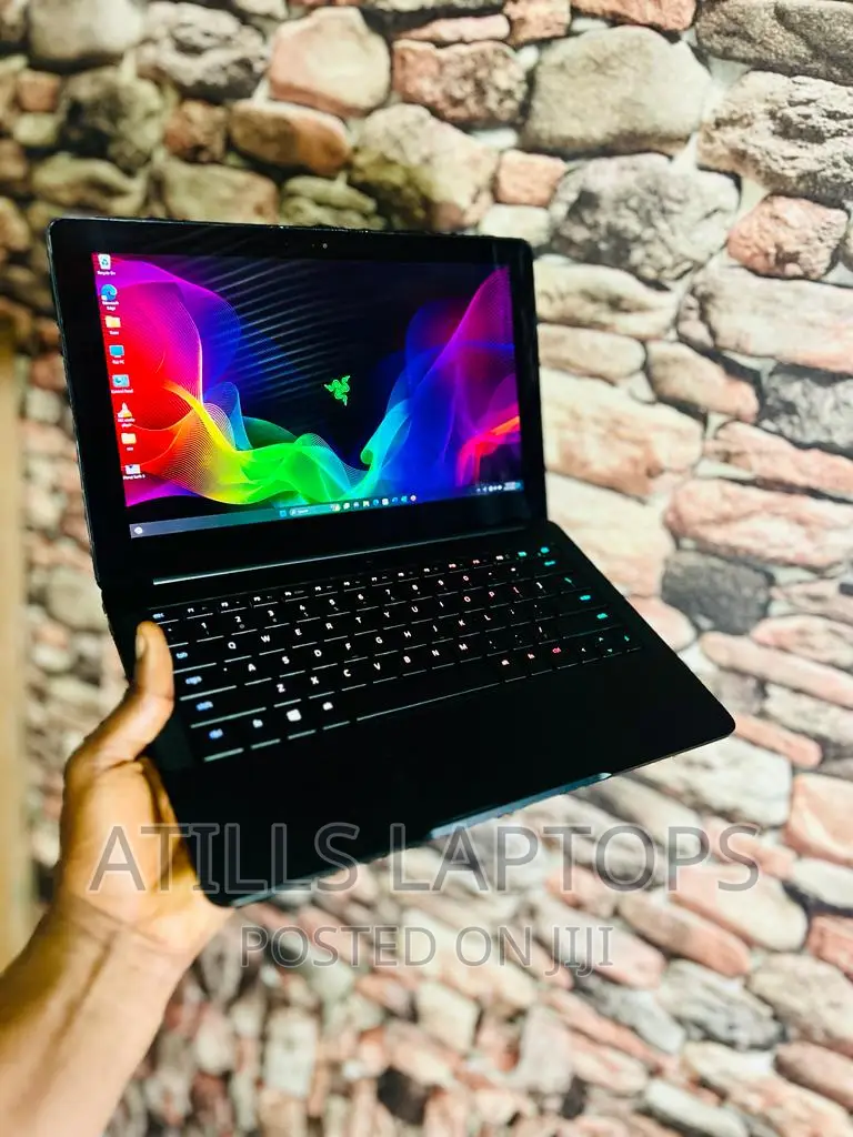 Laptop Razer Blade Stealth 8GB Intel Core I7 SSD 512GB