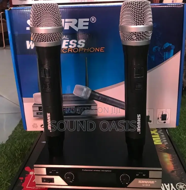 Shure U-613 Dual Band Digital Wireless Microphone System