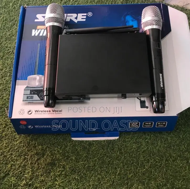 Shure U-613 Dual Band Digital Wireless Microphone System