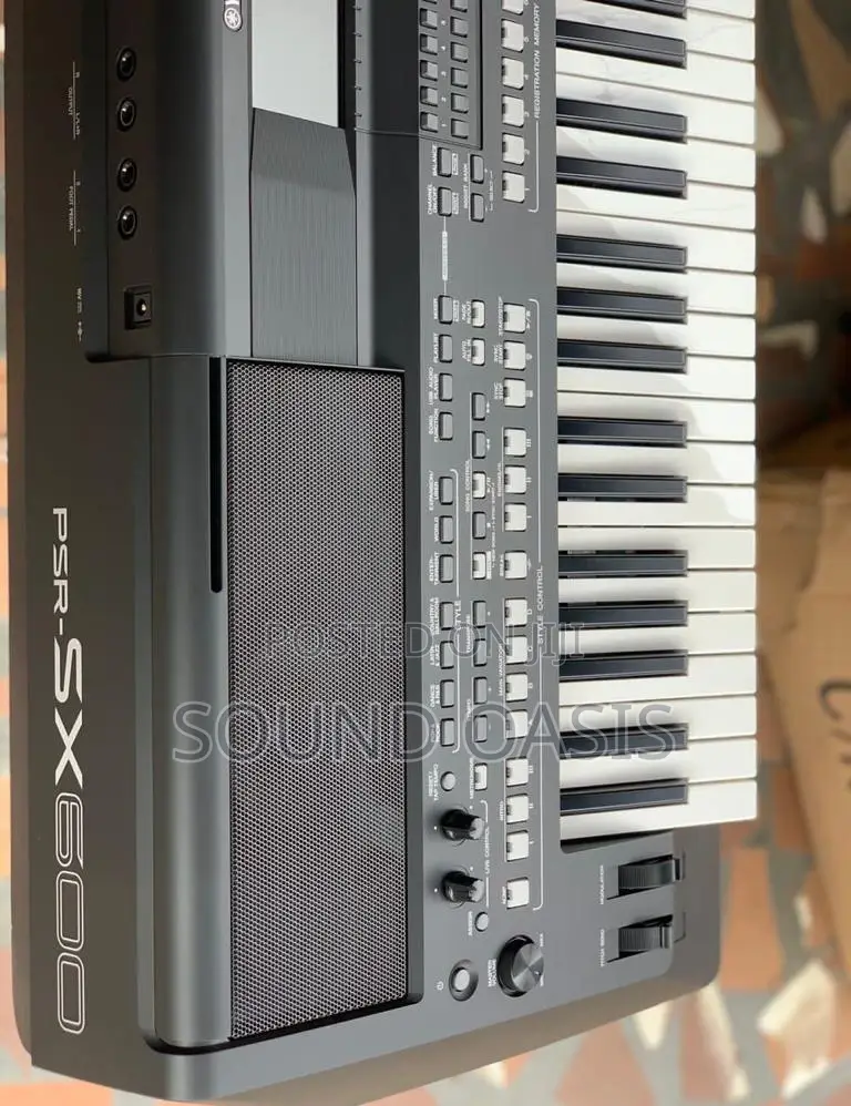 PSR-Sx600 Digital and Arranger Workstation