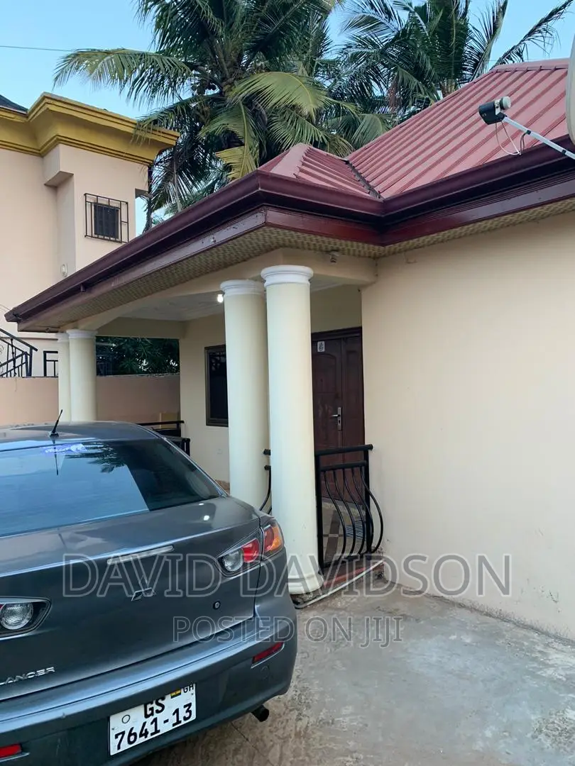 3bdrm Mansion in Executive 3 Bedroom, Tema Metropolitan for rent
