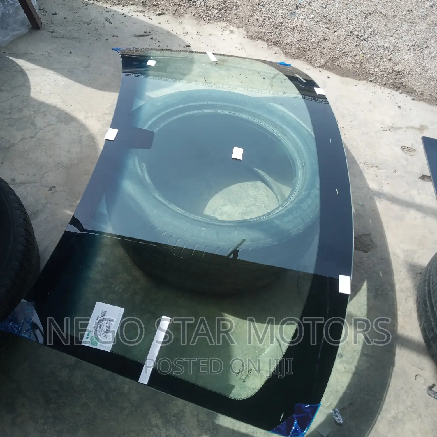Chrysler 300 2007 Front Windscreen