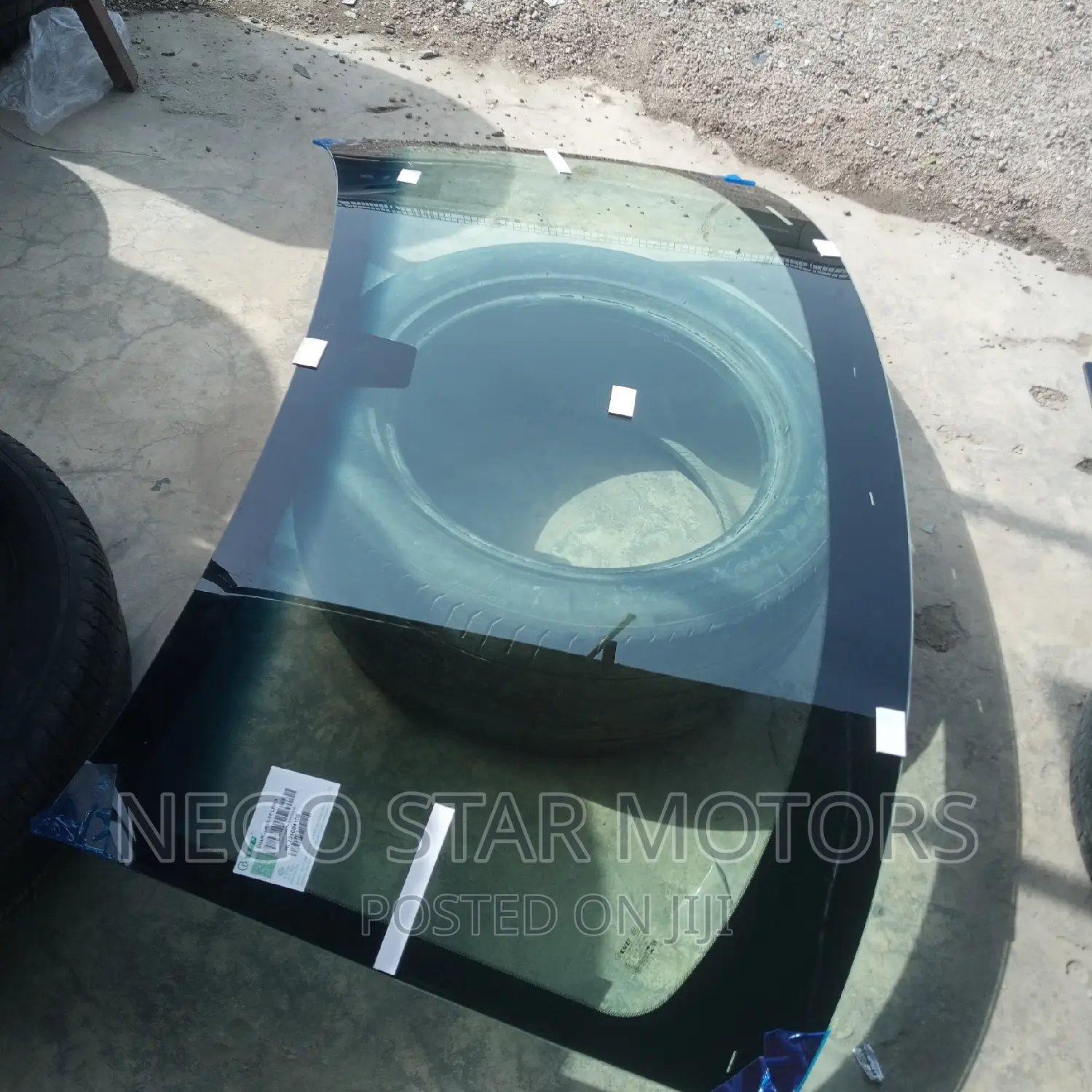 Chrysler 300 2007 Front Windscreen