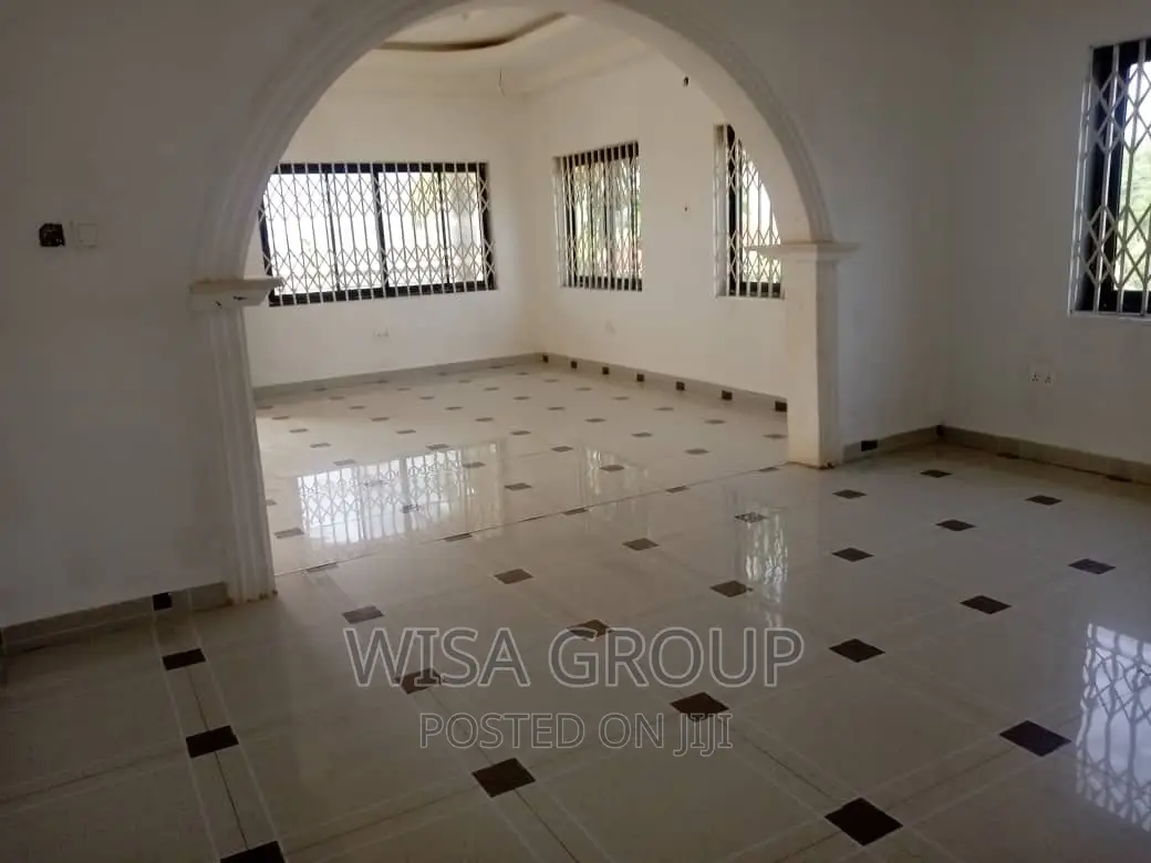 2bdrm Apartment in Wisa Groups, Accra Metropolitan for rent