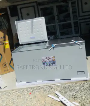 708 Liters Doubledoor Chestfreezer Pearl PF-850 Glass