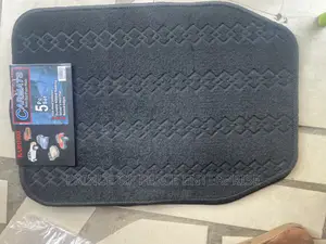 Woolen Carpet or Floor Mat