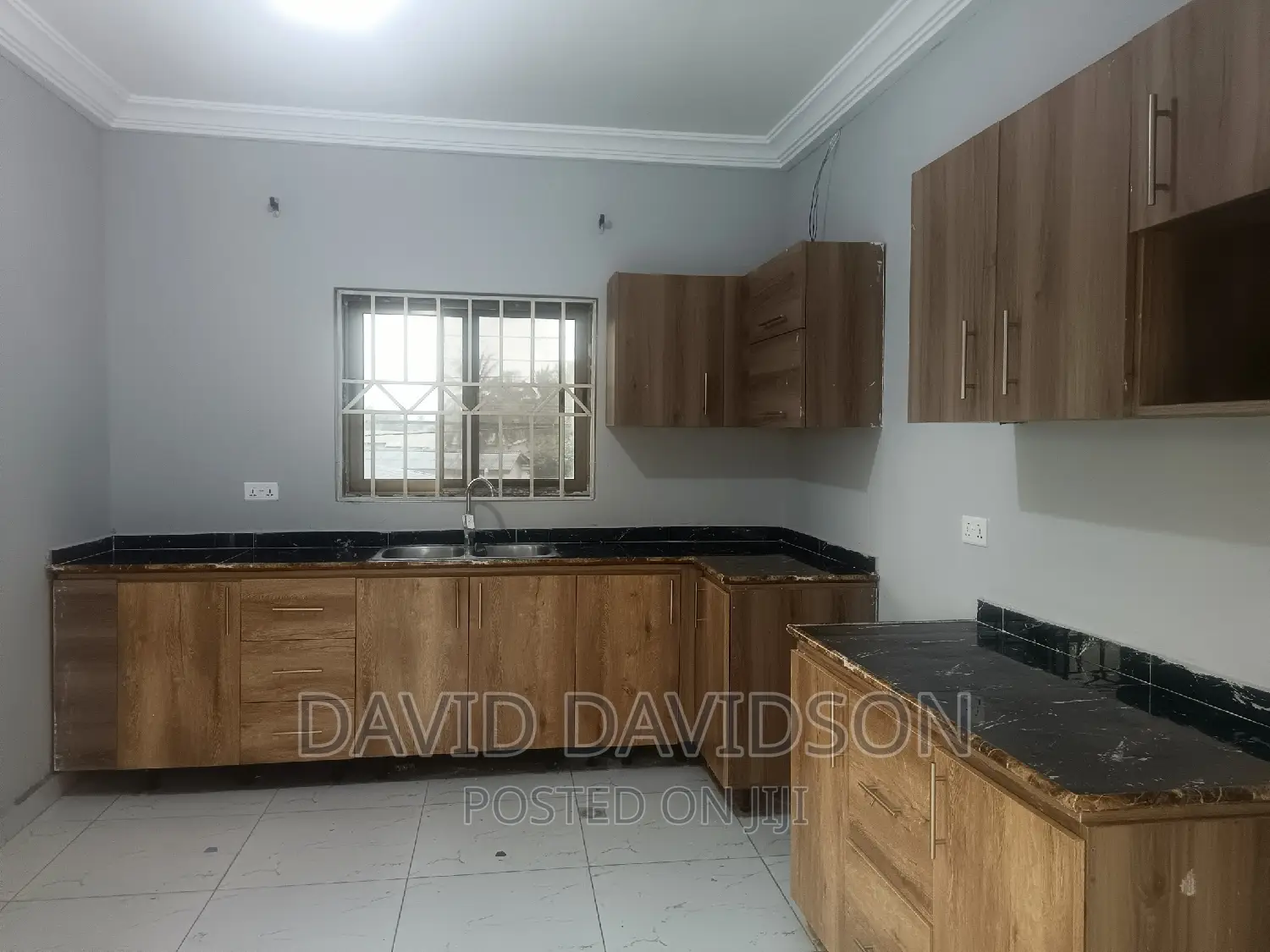 3bdrm Apartment in 3 Bedroom Apartments, Tema Metropolitan for rent