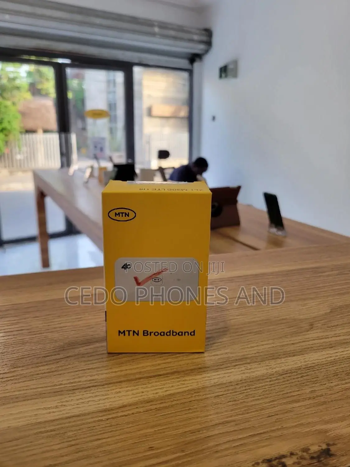 Mini Universal Pocket Mifi 4g ( ZLT M30s Lte Ufi )