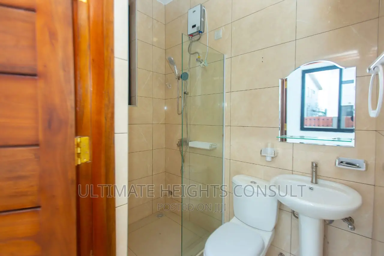 3bdrm House in Oyarifa for sale