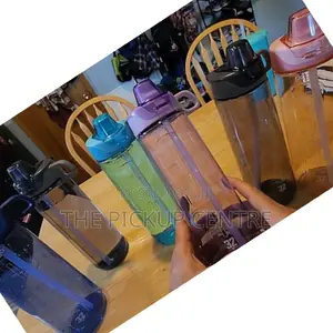 Pogo Bpa Free Water Bottles With Lid And Straw - 946ml ( 175ghs Each)