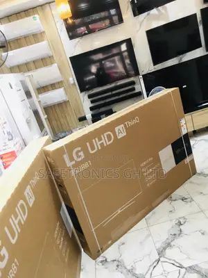 Glossy LED Smart 75 Inches LG UHD UR81 Black Electric Tv