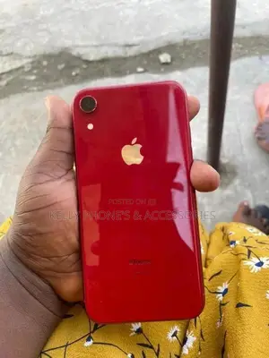 Apple iPhone XR 128 GB Red