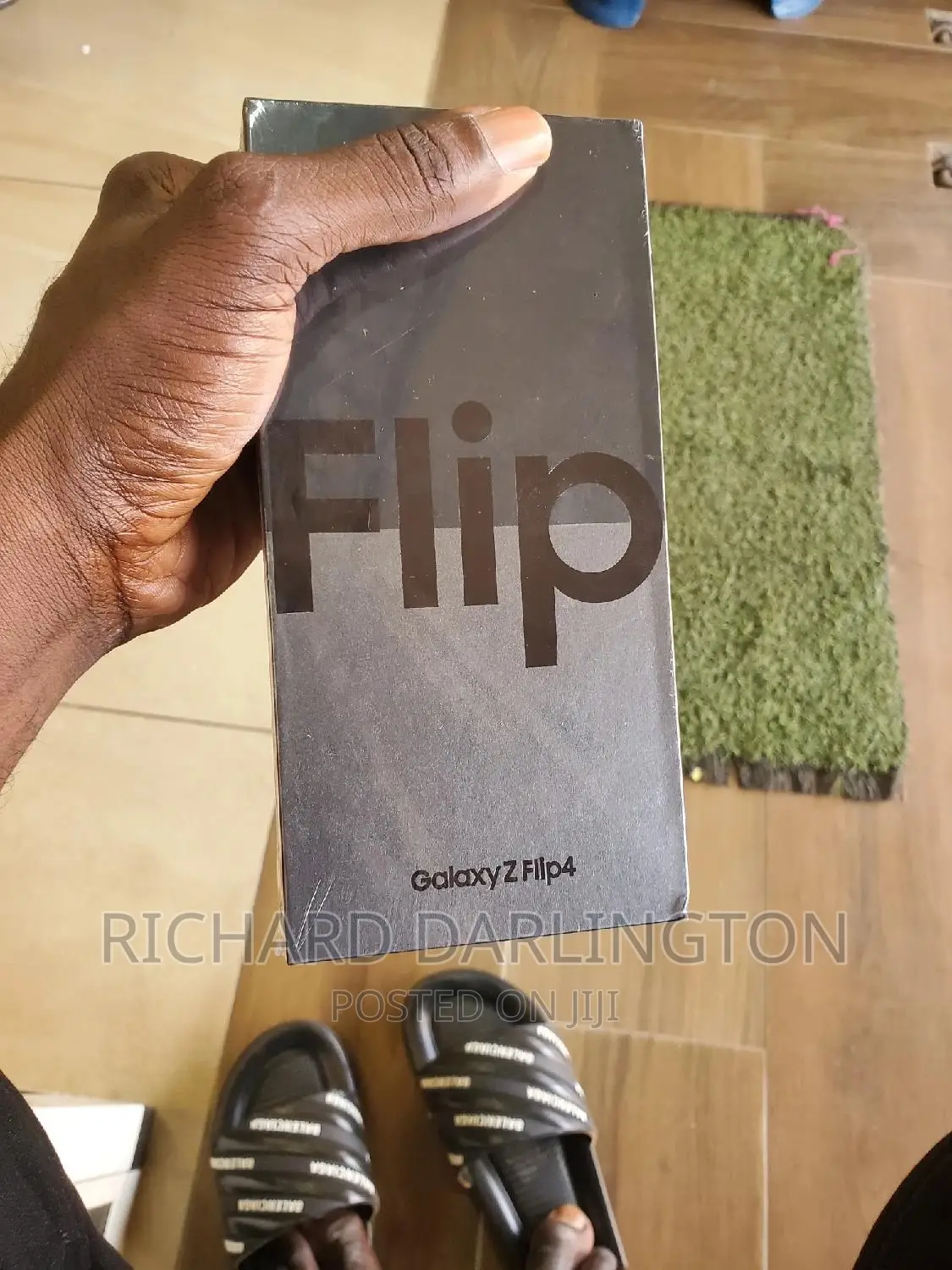 New Samsung Galaxy Z Flip4 256 GB Black