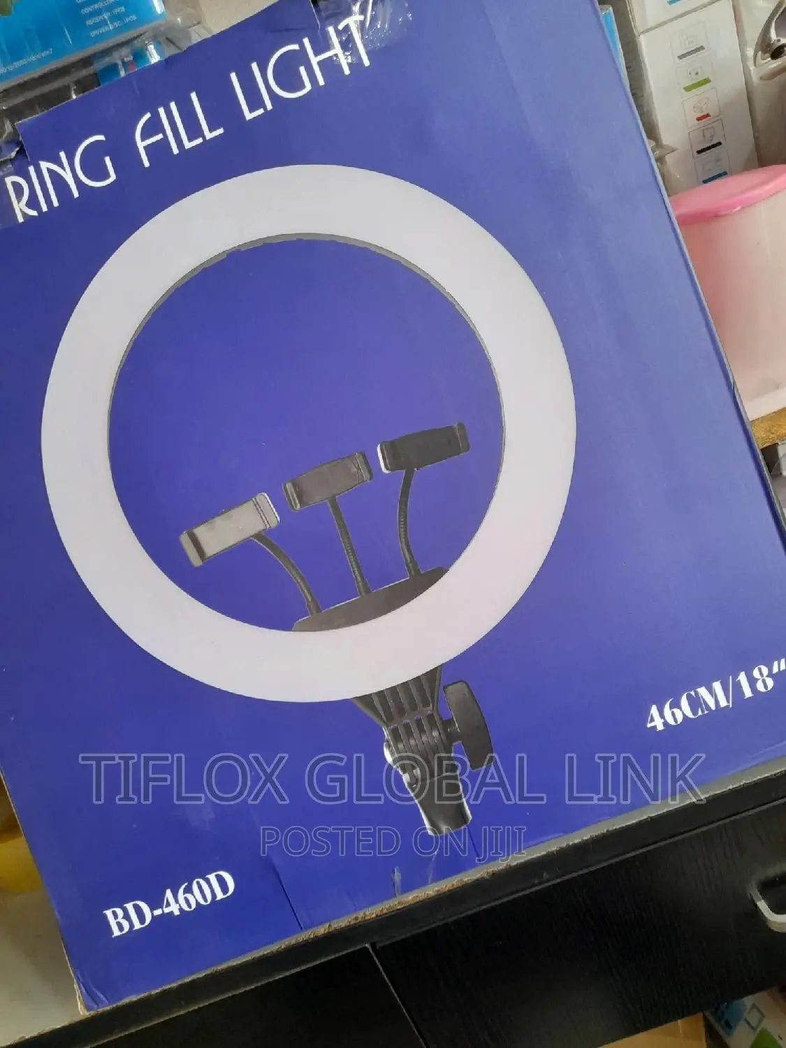 Ring Light 18" With Stand