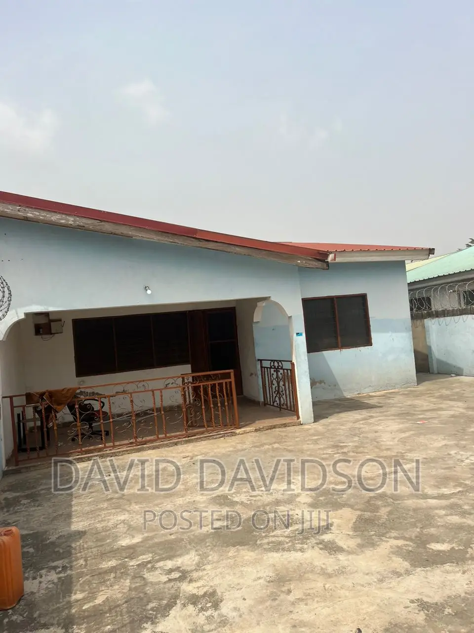 3bdrm Mansion in 3 Bedroom Self, Tema Metropolitan for rent