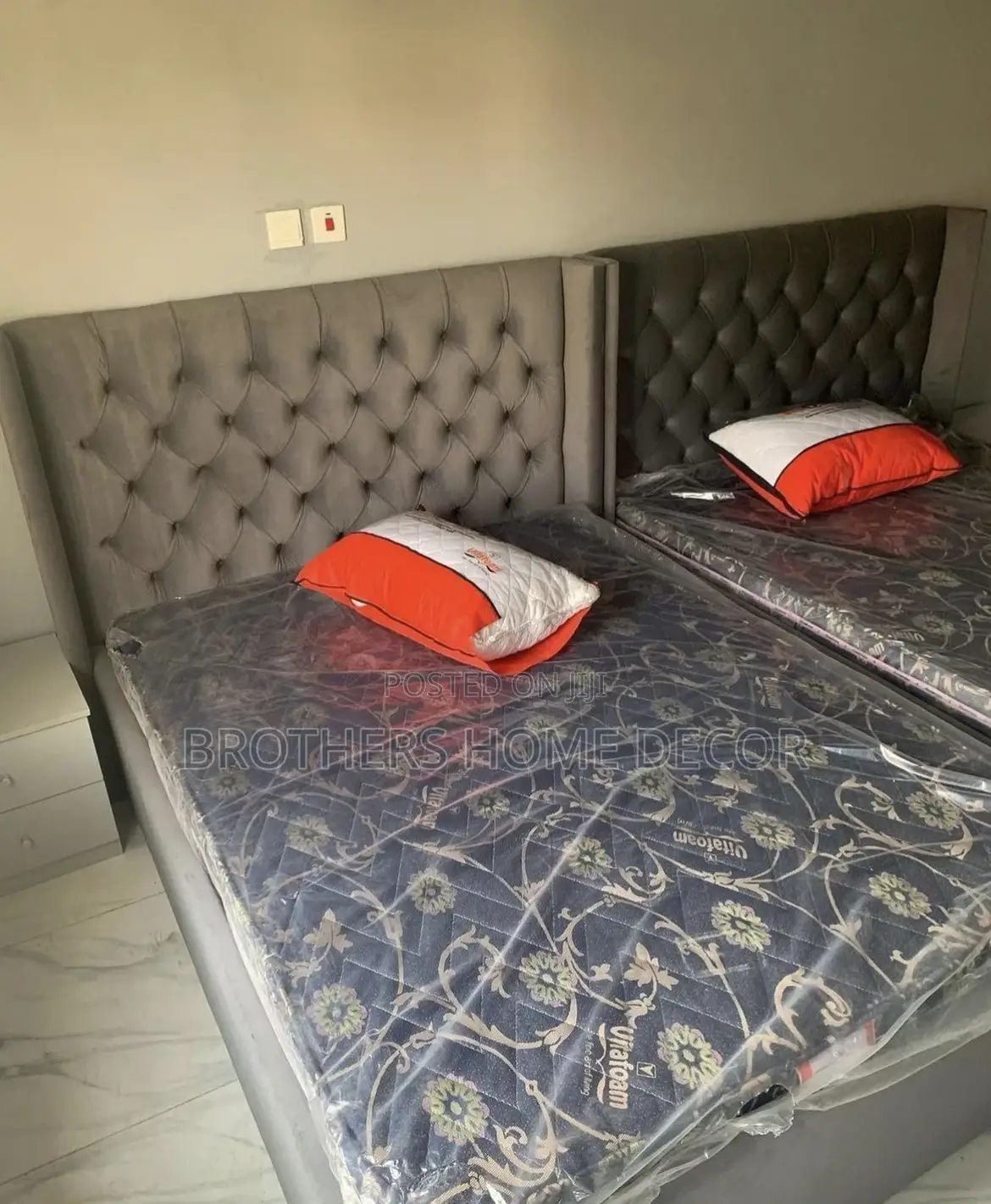 Double Bed With Mattress and Side Drawers