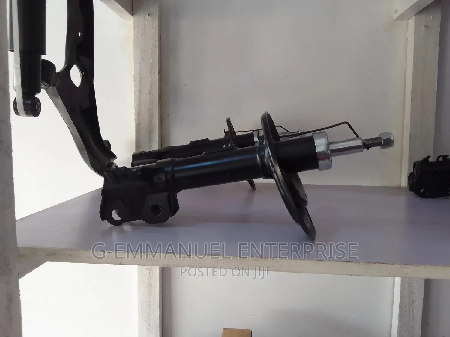 Honda Civic 2008-10 Front Shock Absorber. Original Parts.