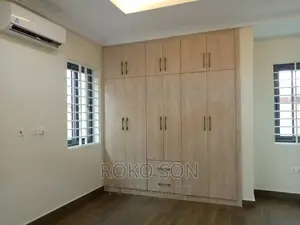 4bdrm Duplex in Dr Roko, Spintex for rent