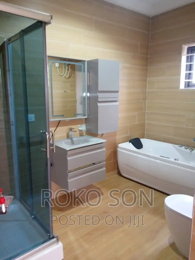 4bdrm Duplex in Dr Roko, Spintex for rent