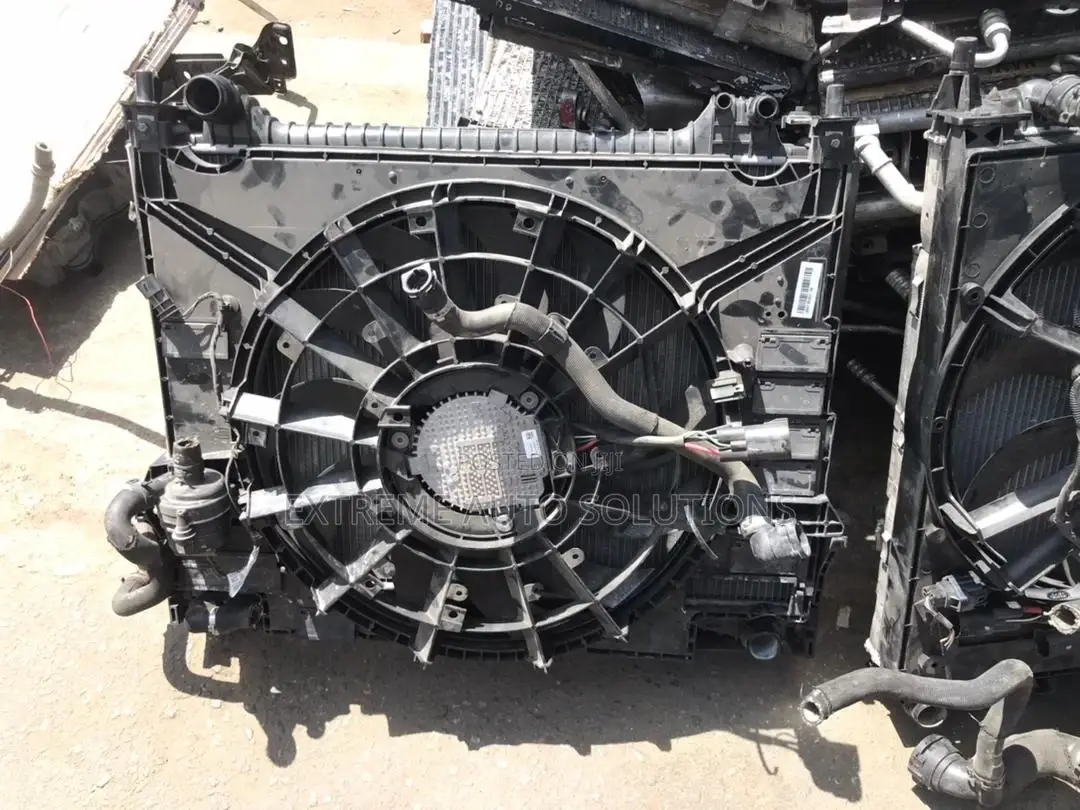 Range Rover Velar Radiator Fan