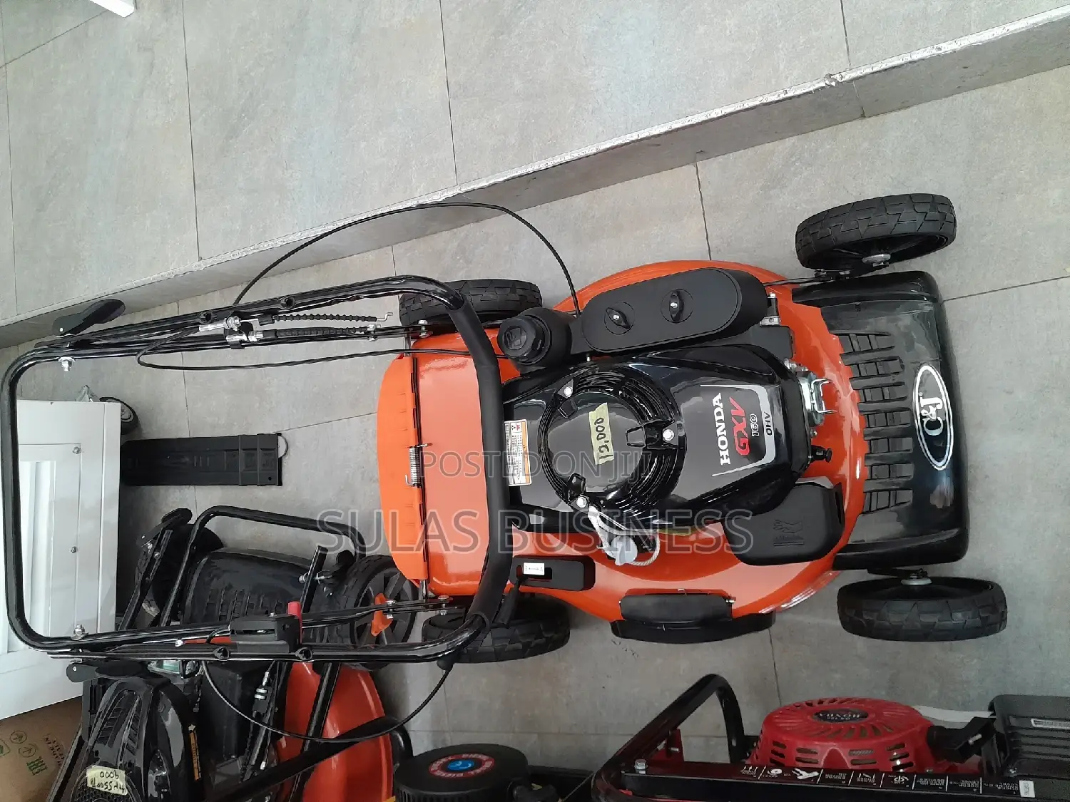 Bridge and Stratton Lawn Mower