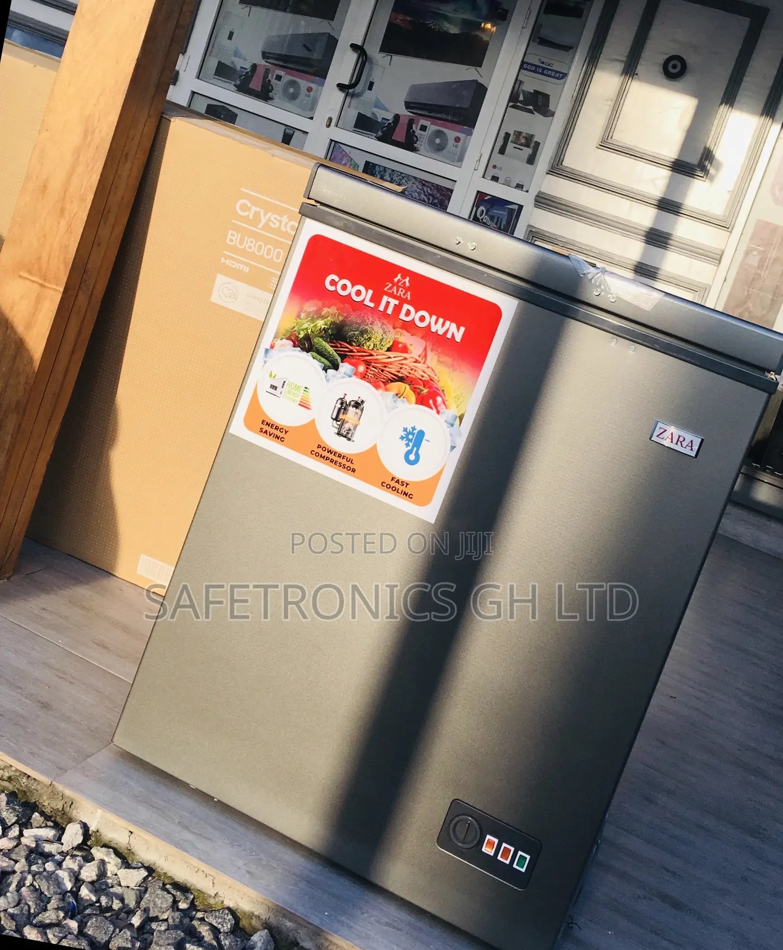 Essential Electric Chestfreezer 200L Singledoor Zara-210