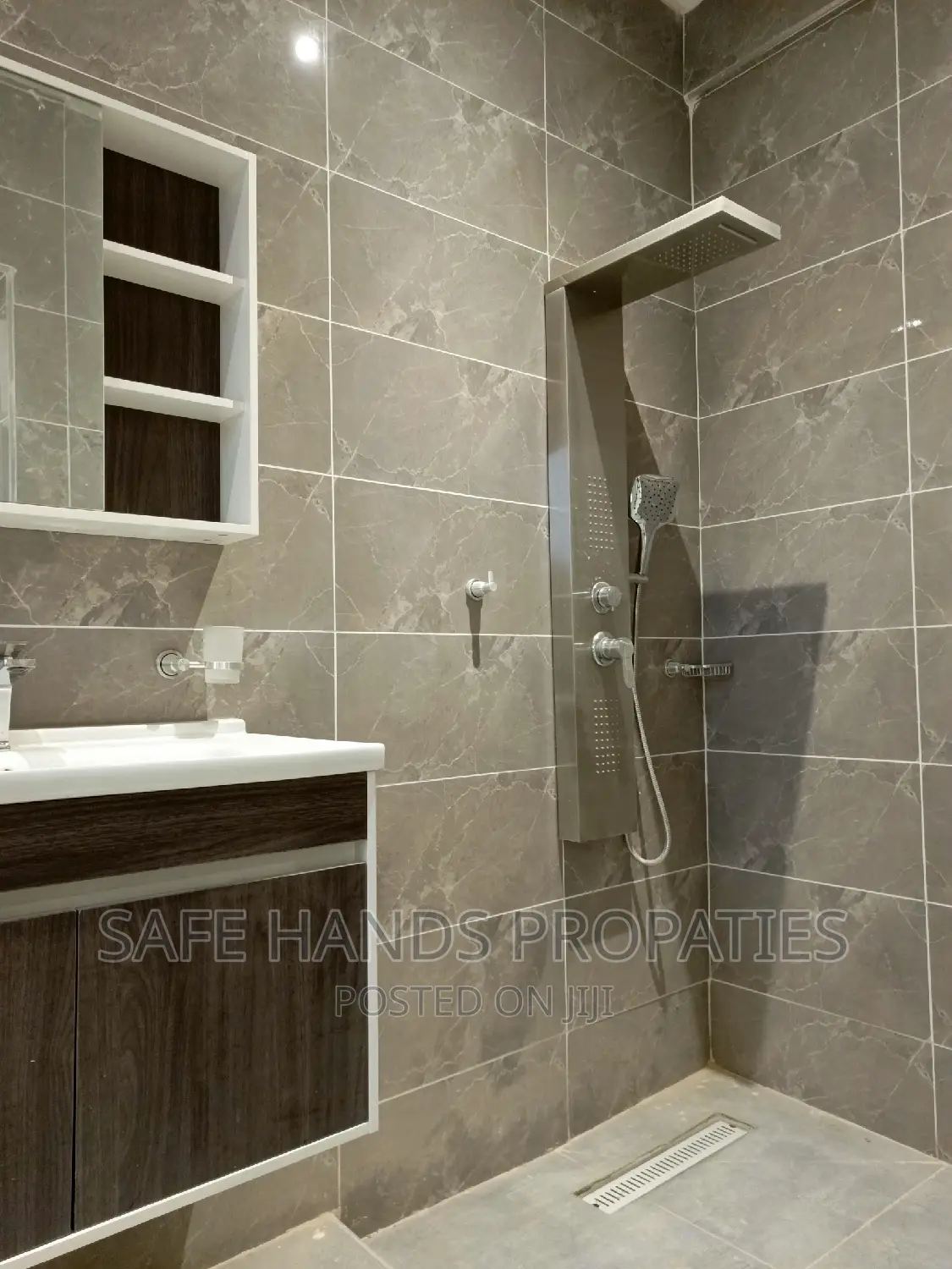 2bdrm Apartment in East Legon for rent