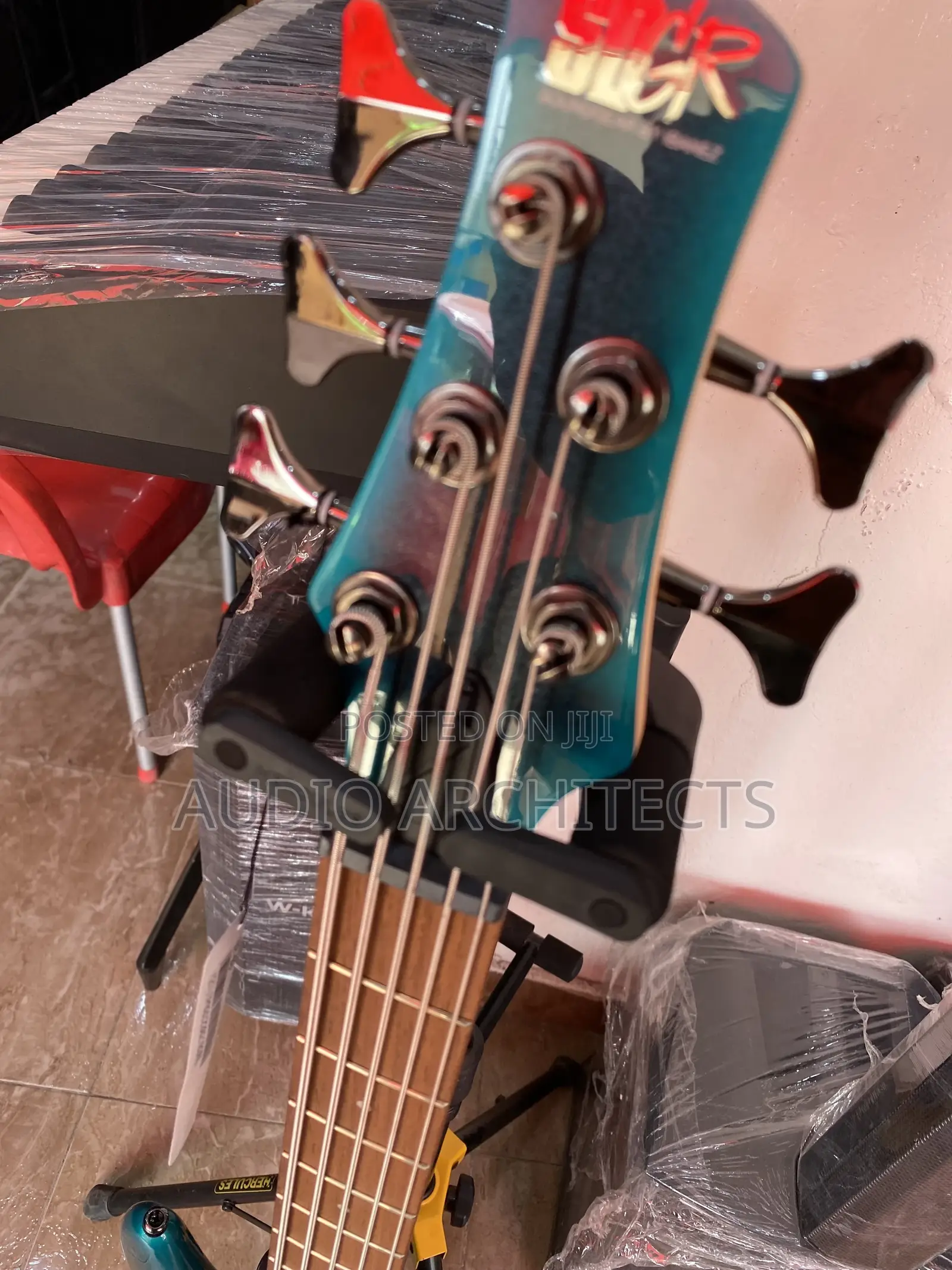 Ibanez SR305E-CUB Bass Guitar