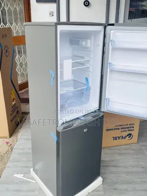 New Pf-200b Doubledoor Pearl Bottomfreezer 140 Liters Fridge