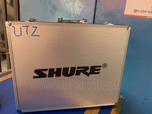 SHURE UT-282 2in1 Wireless Microphone