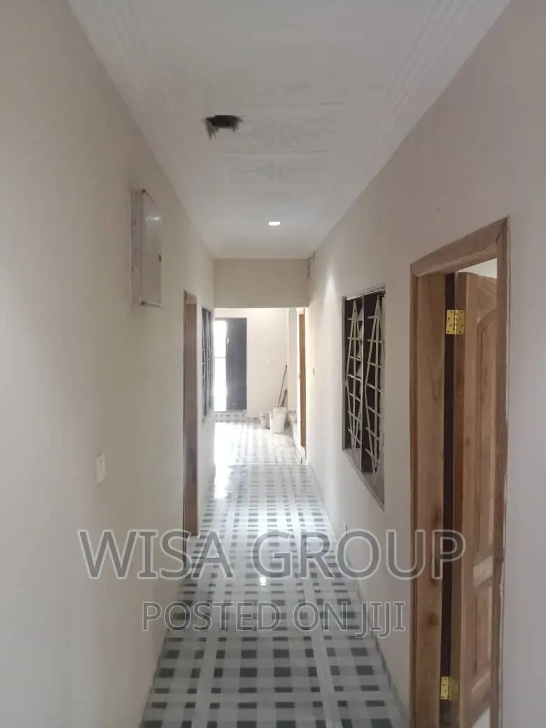 4bdrm House in Wisa Groups, Last Stop for rent