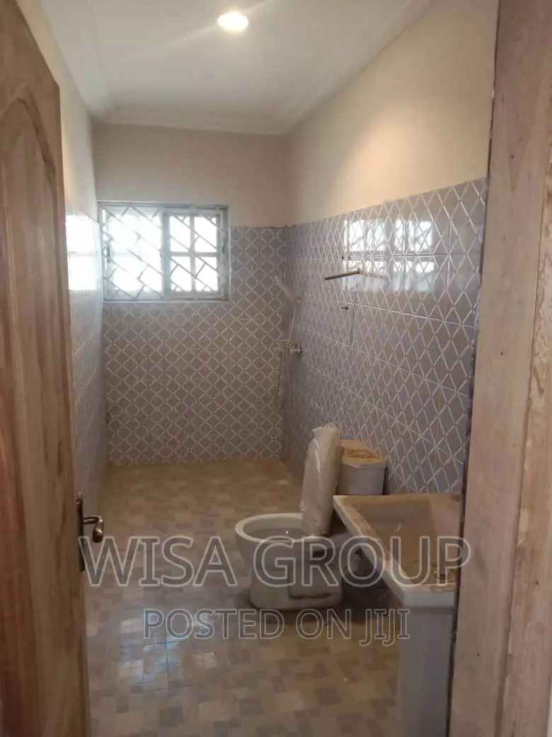 4bdrm House in Wisa Groups, Last Stop for rent