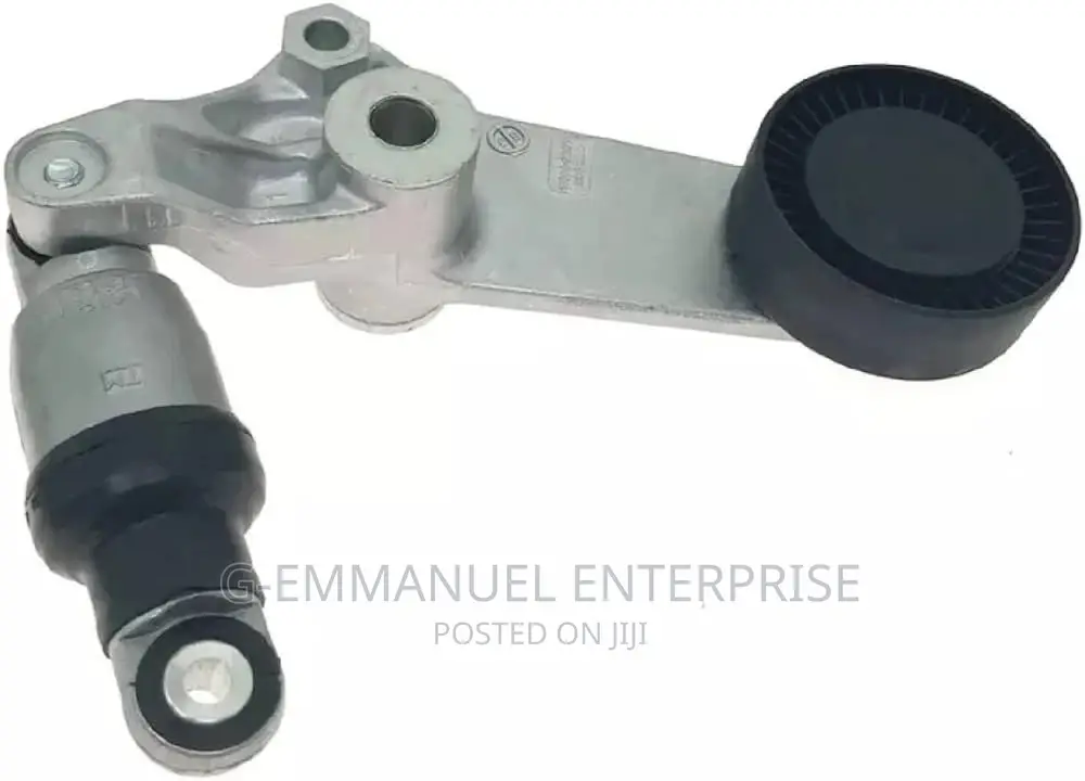 Toyota Corolla 2008 Fan Belt Adjustments. Original Parts.