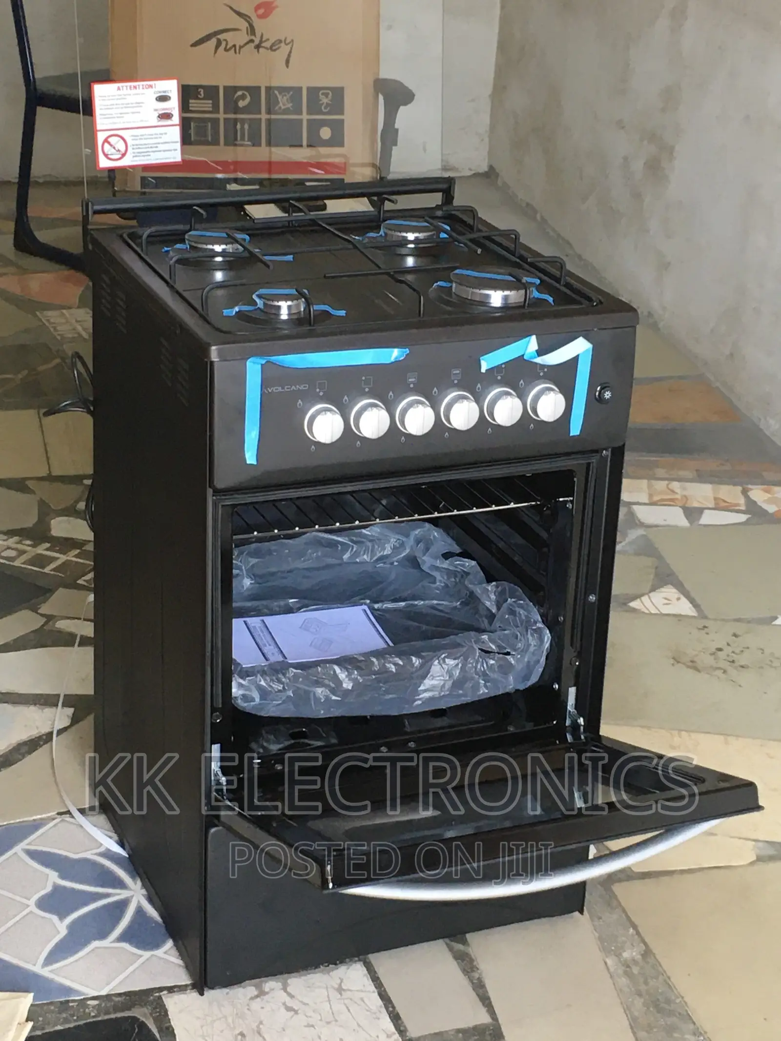 Gas Cooker / Gas Stove + Oven and Grill in Accra Metropolitan Kitchen
