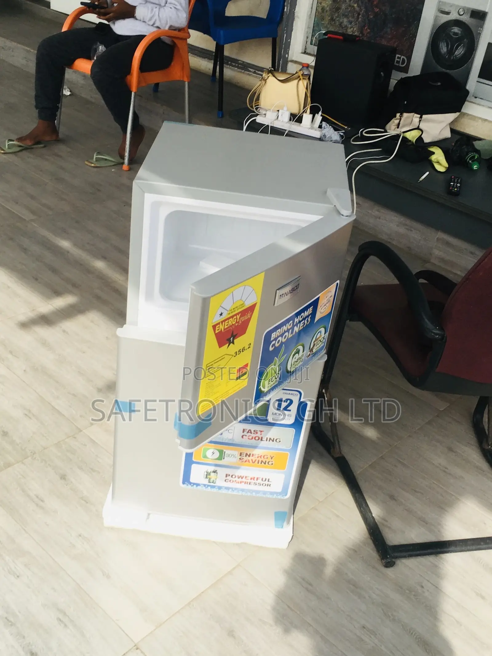 Topfreezer Doubledoor Gray Nas2-120fl Tabletop Nasco Fridge