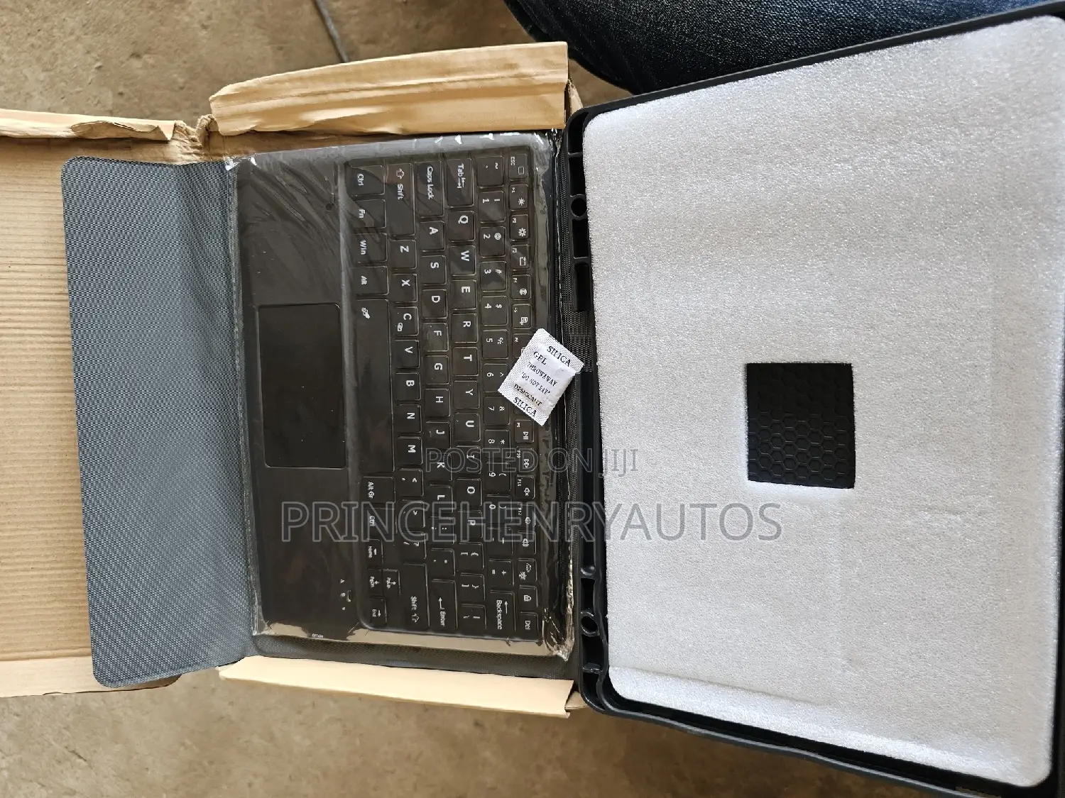 Micropack Tab S8/7 Plus/S7 Fe Trackpad Backlit Keyboard Case