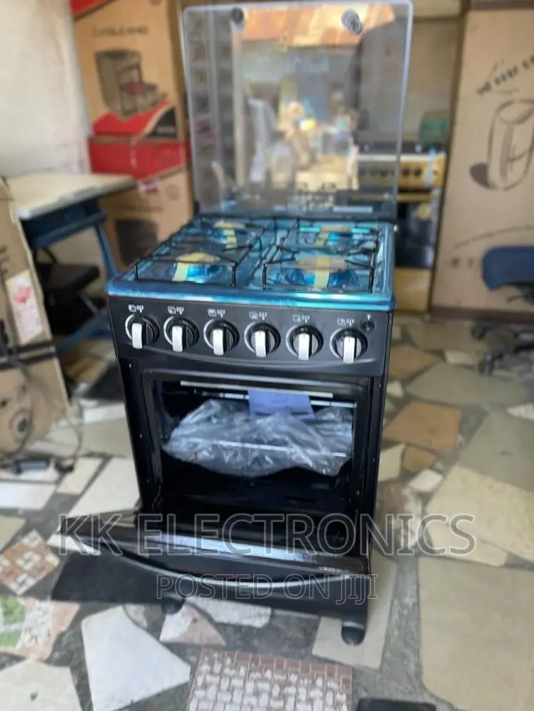 Italian Gas Cooker With Oven and Grill Black in Accra Metropolitan