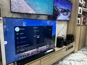 Powerful Sleek Slim UHD Smart Samsung 85”Au7172