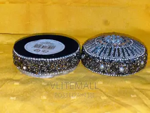 Round-Shaped Storage Jewelry Box