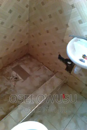 1bdrm Apartment in Near Old Estate, New-Juaben Municipal for rent