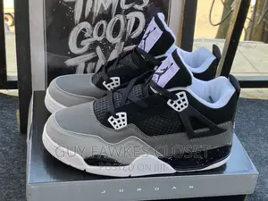 Air Jordan 4 Retro Fear Pack