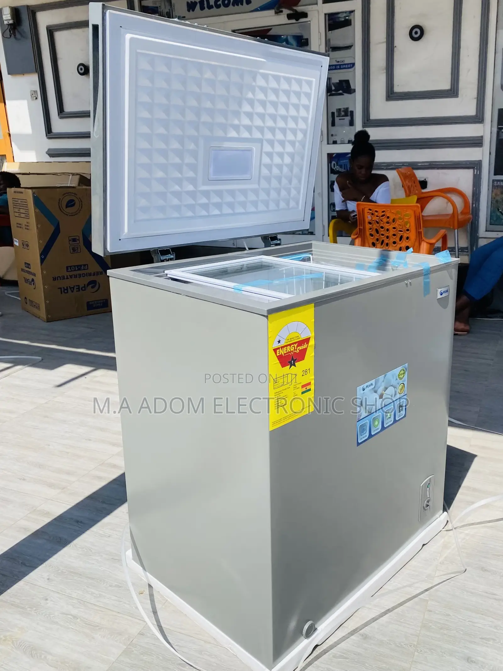 Newly in Stock Pearl PCF-240 Electric Freezer(200ltr) 
