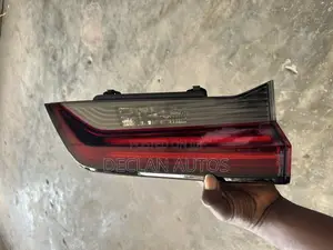 Honda Cr-v 2022 Trunk Light