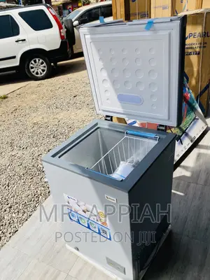 Energy Sufficient Pearl Electric Chest Freezer(Gray).