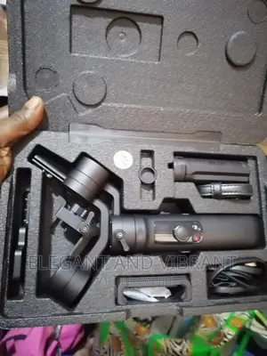 Zhiyun Crane-M2 3 Axis Handheld Gimbal 4 Smartphone Camera